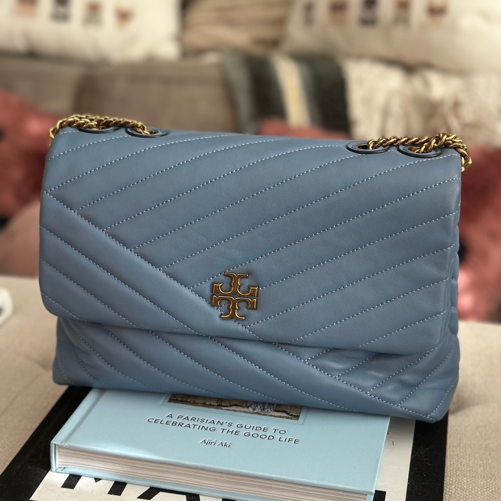 Tory Burch Kira Quilted Shoulder Bag in Blue with Gold Chain